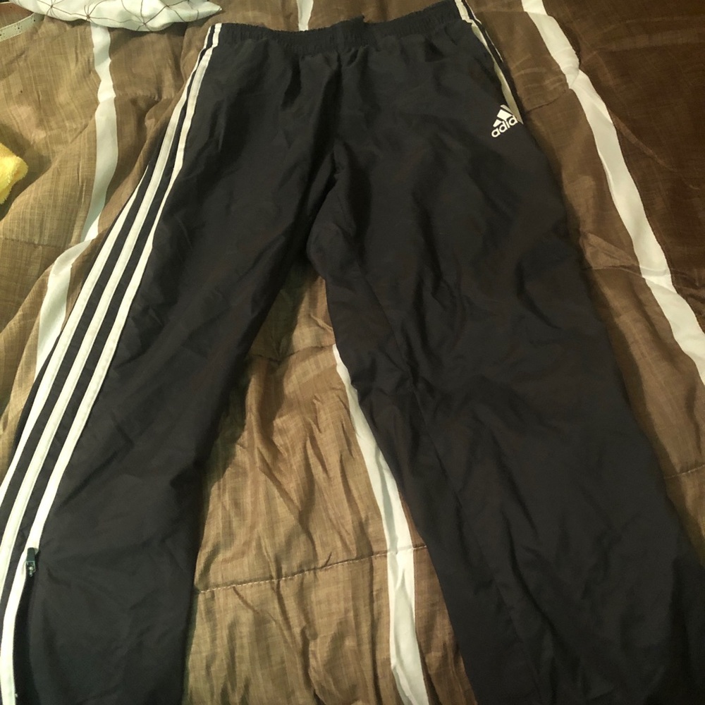Adidas sweatpants